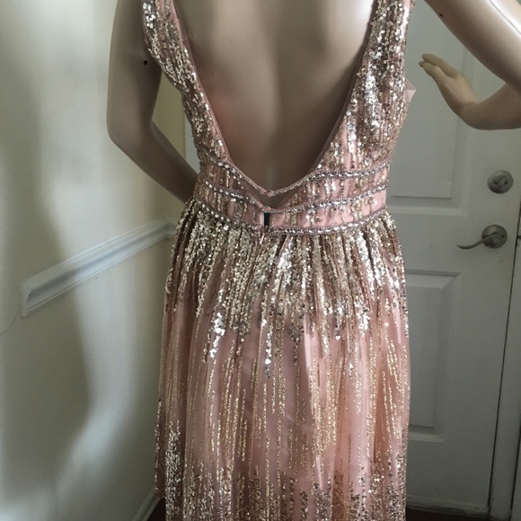 Gorgeous short dress - Picture 6 of 6